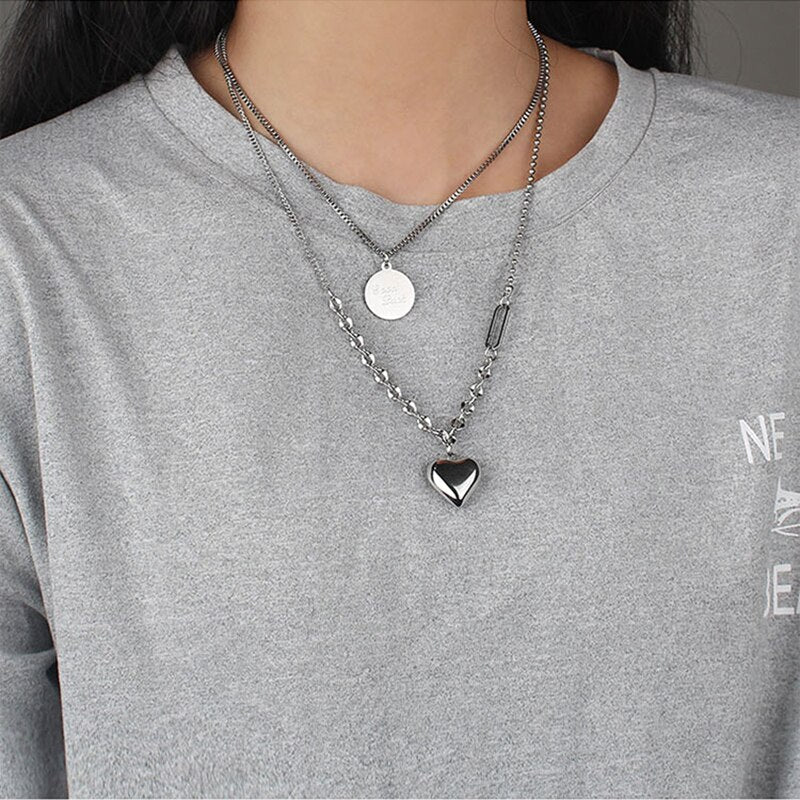 Metal Love Heart Cupid Pendants Female Clavicle Chain Light Luxury Niche Design Necklace